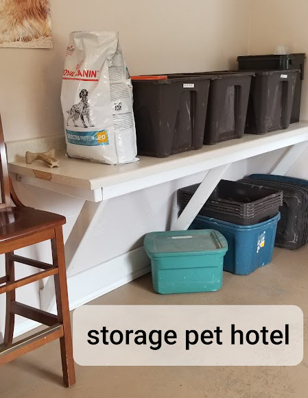storage pet hotel